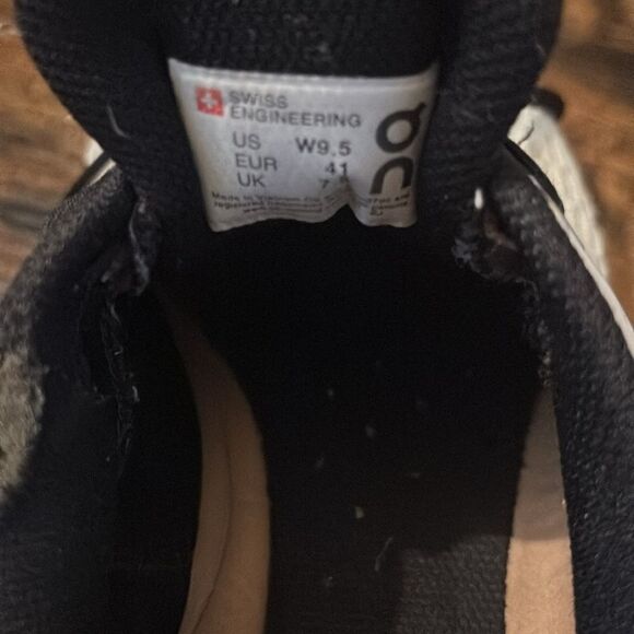 On Running Cloudflyer 'Glacier Grey Rose Brown Sneakers Size 9.5 - Picture 11 of 12